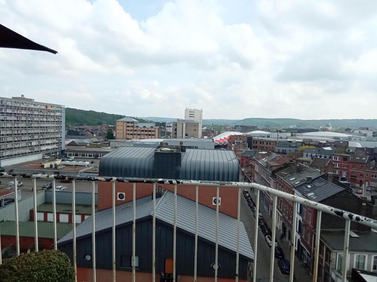 Liege Centre Mediacite Appartement Possible Parking Terrasse Immense 8Eme Pour 2 Personnes Exterior foto